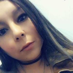 Meet your Posher, Claudia